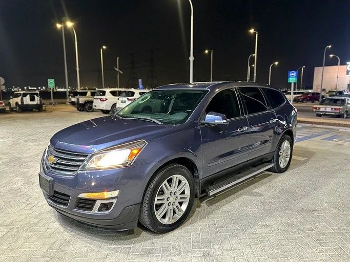 Подержанный Chevrolet Traverse Dual Exhaust I Рестайлинг, 3.6 л, 2014 в Абу-Даби от Al Ramz Motors Синий цвет. GCC | AUTO.AE