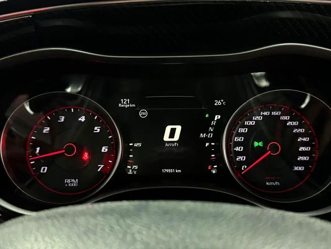 Used Dodge Charger SRT VII (LD) Facelift, 6.4 l, 2016 in Abu Dhabi by F1 Lebanon vehicle Trading, White color. GCC Specs | AUTO.AE