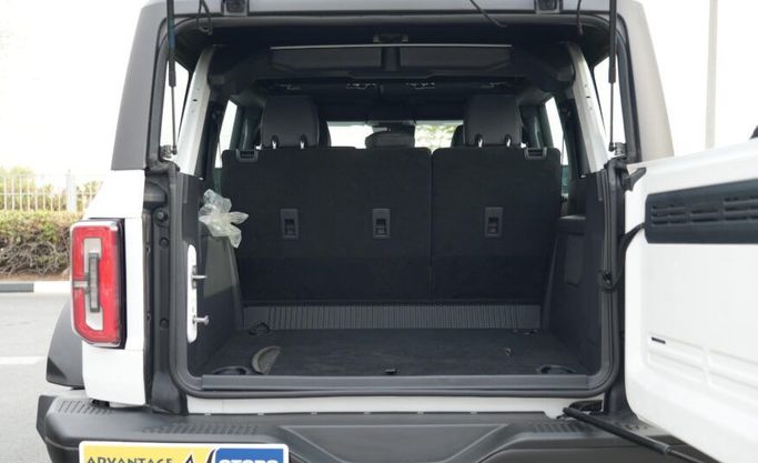 Used Ford Bronco VI, 2.7 l, 2022 in Abu Dhabi by Advantage Motors, White color. GCC Specs | AUTO.AE