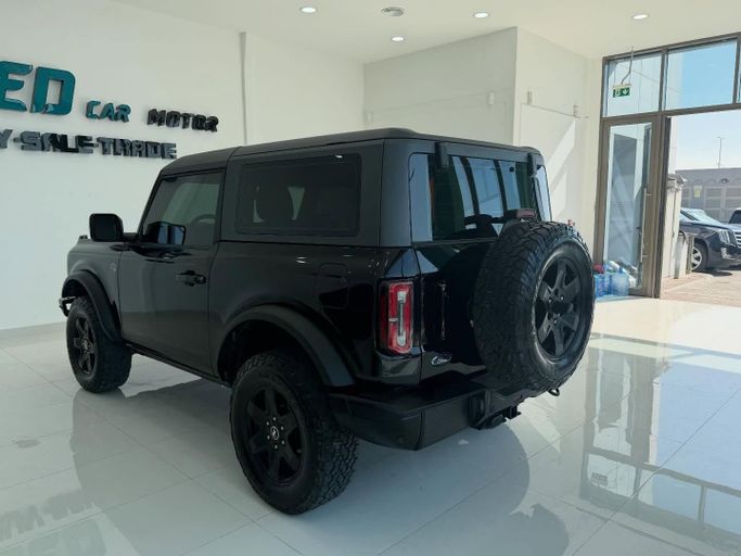 Подержанный Ford Bronco VI, 2.3 л, 2021 в Абу-Даби от Speed Car Motors Черный цвет.  | AUTO.AE