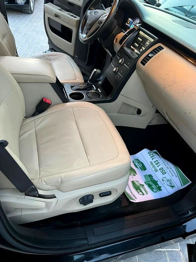 Used Ford Flex I Facelift, 3.5 l, 2015 in Abu Dhabi by Al Asad Automobile Showroom, Black color. GCC Specs | AUTO.AE