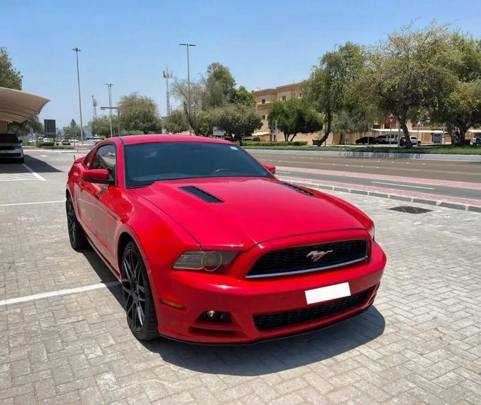 Used Ford Mustang V Facelift, 5.0 l, 2014 in Abu Dhabi, Red color. American Specs | AUTO.AE | Listing #261230