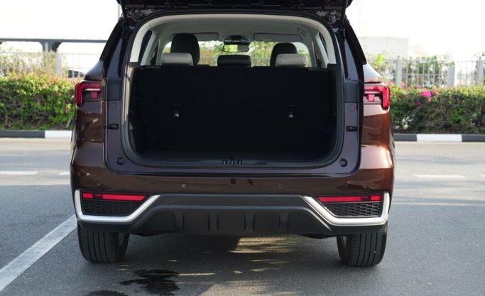 مستعملة Ford Territory CX743MCA, 1.8 l, 2024 في في أبو ظبي من Advantage Motors، اللون بني. مواصفات الخليج | AUTO.AE