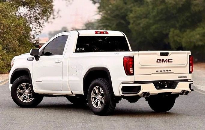 Подержанный GMC Sierra IV, 5.3 л, 2021 в Абу-Даби от Al Waleed Used Cars Белый цвет. GCC | AUTO.AE