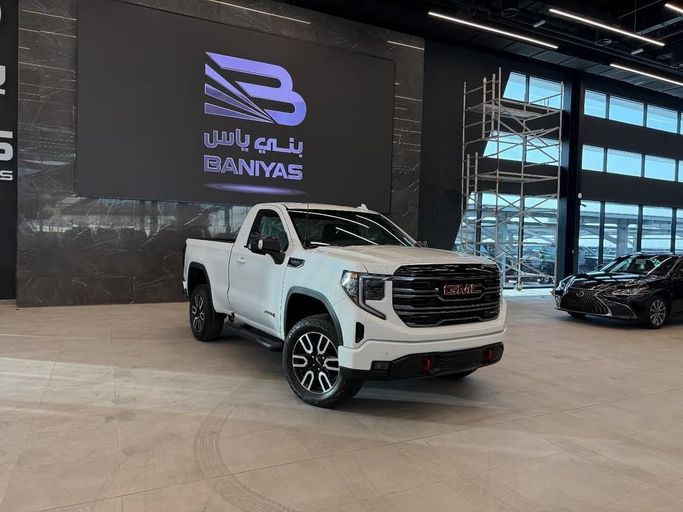Новый GMC Sierra IV Рестайлинг, 5.3 л, 2025 в Абу-Даби от Baniyas Cars Abu Dhabi Белый цвет. Other | AUTO.AE