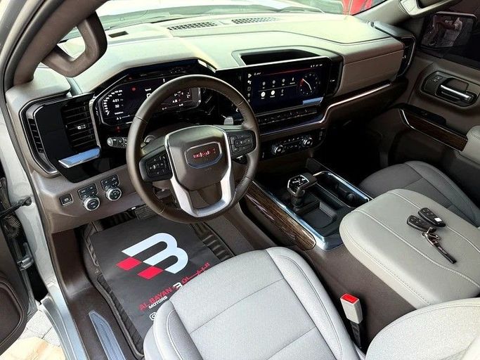 Used GMC Sierra IV Facelift, 5.3 l, 2024 in Abu Dhabi by Al Bayan Motors, Grey color. GCC Specs | AUTO.AE