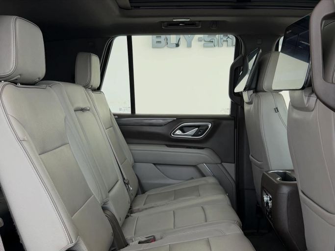 Used GMC Yukon V, 5.3 l, 2023 in Abu Dhabi by Speed Car Motors, Black color.  | AUTO.AE