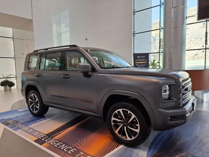 جديدة Haval H9 ثانياً, 2.0 l, 2025 في في أبو ظبي من AL NOJOOM CARS، اللون أسود.  | AUTO.AE | إعلان #258076