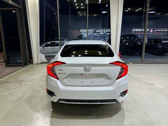 Used Honda Civic X, 1.5 l, 2019 in Abu Dhabi by Al Ramz Motors, White color. American Specs | AUTO.AE