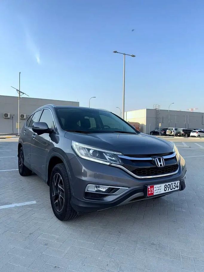Used Honda CR-V IV Facelift, 2.4 l, 2016 in Abu Dhabi by Crypto Stars Used Cars Trading, Grey color. Korean Specs | AUTO.AE