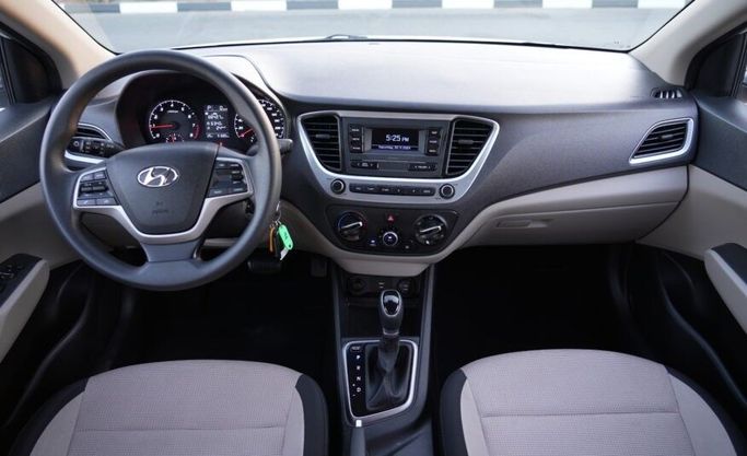 Used Hyundai Accent V Facelift, 1.6 l, 2022 in Abu Dhabi by Advantage Motors, White color. GCC Specs | AUTO.AE