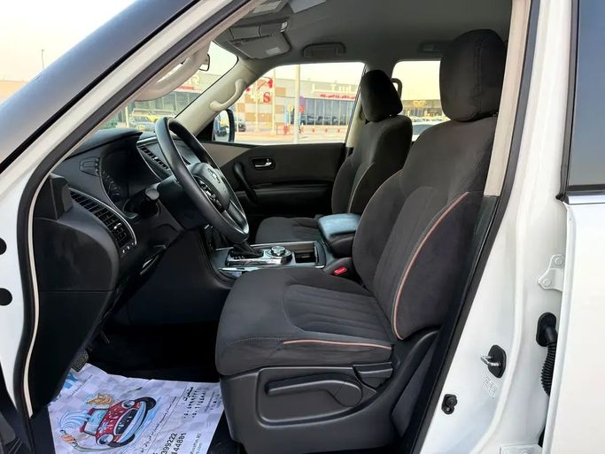 Подержанный Hyundai Creta II, 2.0 л, 2023 в Абу-Даби от Al Laith Cars Showroom Белый цвет. GCC | AUTO.AE