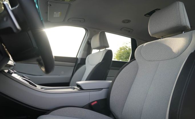 Подержанный Hyundai Palisade I Рестайлинг, 3.8 л, 2023 в Абу-Даби от Advantage Motors Белый цвет. GCC | AUTO.AE