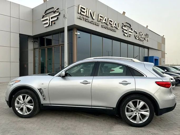 Used Infiniti QX70, 5.0 l, 2019 in Abu Dhabi by Bin Faraj Automobile Showroom, Silver color. GCC Specs | AUTO.AE