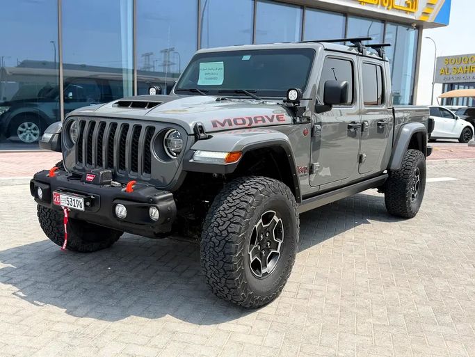 مستعملة Jeep Gladiator II (JT), 3.6 l, 2022 في في الإمارات, أبوظبي من Al Hazim Motors، اللون رمادي. المواصفات الأمريكية | AUTO.AE | إعلان #276323