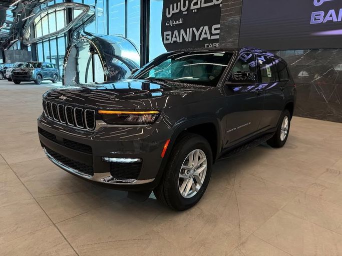 Новый Jeep Grand Cherokee L V (WL), 3.6 л, 2025 в Абу-Даби от Baniyas Cars Abu Dhabi Черный цвет. Other | AUTO.AE