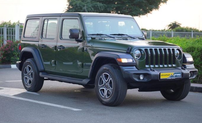 Used Jeep Wrangler IV (JL), 3.6 l, 2022 in Abu Dhabi by Advantage Motors, Green color. GCC Specs | AUTO.AE