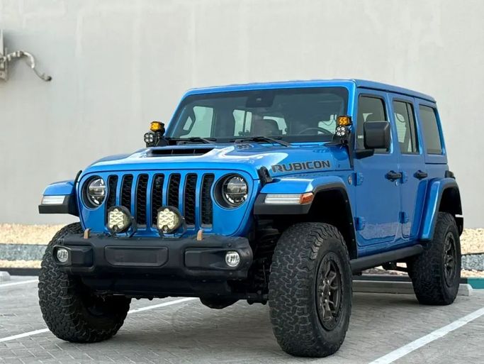 مستعملة Jeep Wrangler IV (JL), 6.4 l, 2022 في في أبو ظبي من Deals On Wheels Motors Cars Showroom، اللون أزرق. مواصفات الخليج | AUTO.AE