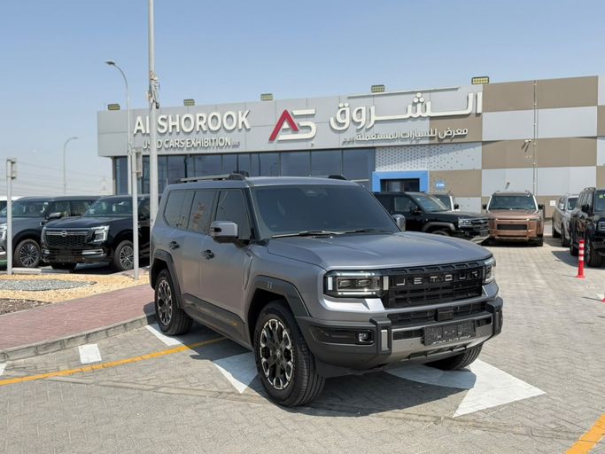 مستعملة ⁦Jetour G700، 2.0 l، 2027⁩ في في الإمارات, أبوظبي من Al Shorook Used Car Exhibition، اللون رمادي. مواصفات الخليج | AUTO.AE | إعلان #289179