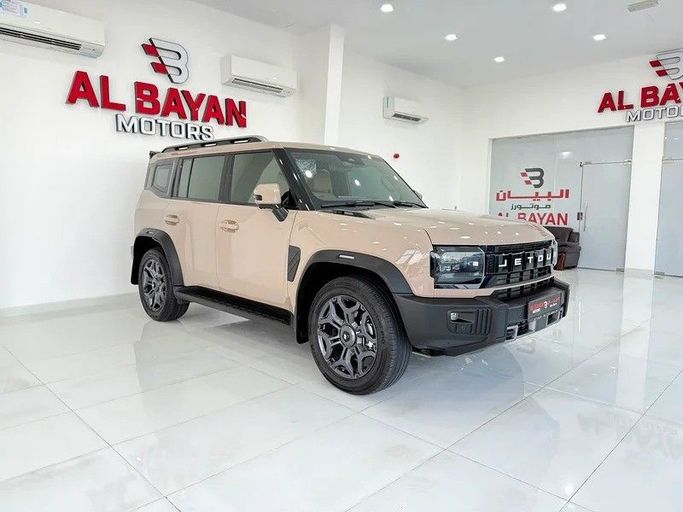 Подержанный Jetour T2, 2.0 л, 2025 в Абу-Даби от Al Bayan Motors Бежевый цвет. GCC | AUTO.AE