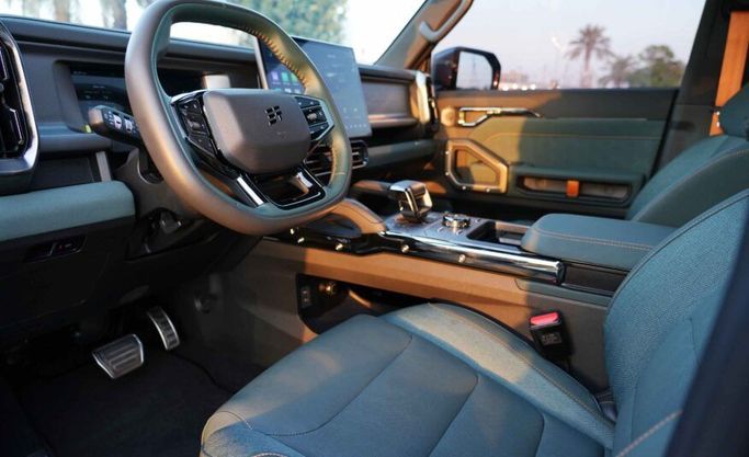 مستعملة Jetour T2, 2.0 l, 2024 في في أبو ظبي من Advantage Motors، اللون رمادي. مواصفات الخليج | AUTO.AE