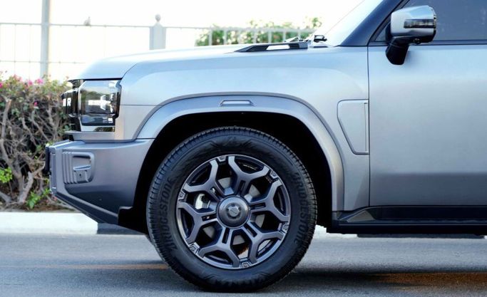 مستعملة Jetour T2, 2.0 l, 2024 في في أبو ظبي من Advantage Motors، اللون رمادي. مواصفات الخليج | AUTO.AE