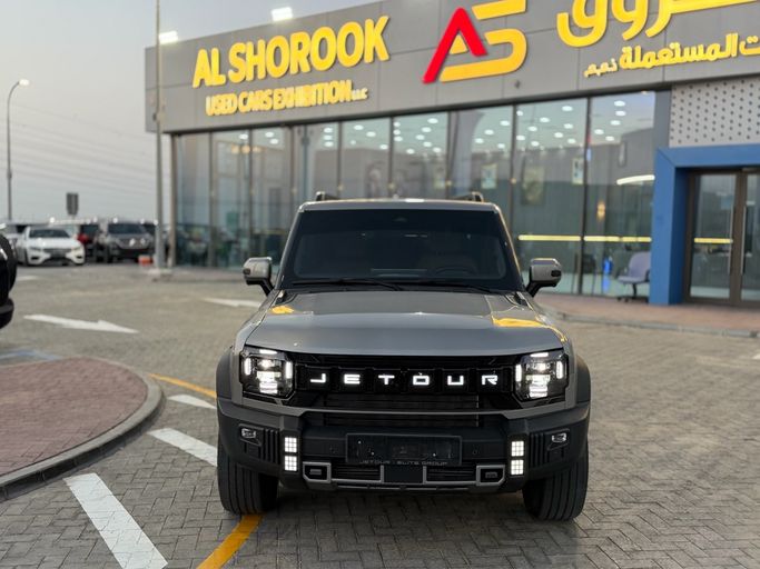 Used Jetour T2, 2.0 l, 2026 in UAE, Abu Dhabi by Al Shorook Used Car Exhibition, Silver color. GCC Specs | AUTO.AE | Listing #281683 — photo 2 of 11
