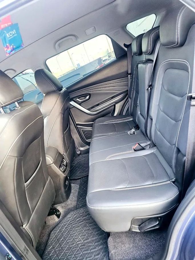 Used Jetour X70 PLUS I, 1.5 l, 2023 in Abu Dhabi by Al Asad Automobile Showroom, Grey color. GCC Specs | AUTO.AE