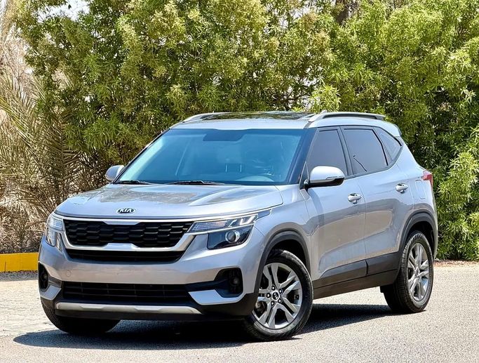 Used Kia Seltos I, 1.6 l, 2021 in UAE, Abu Dhabi by Perfect Automobiles, Grey color. GCC Specs | AUTO.AE | Listing #281917