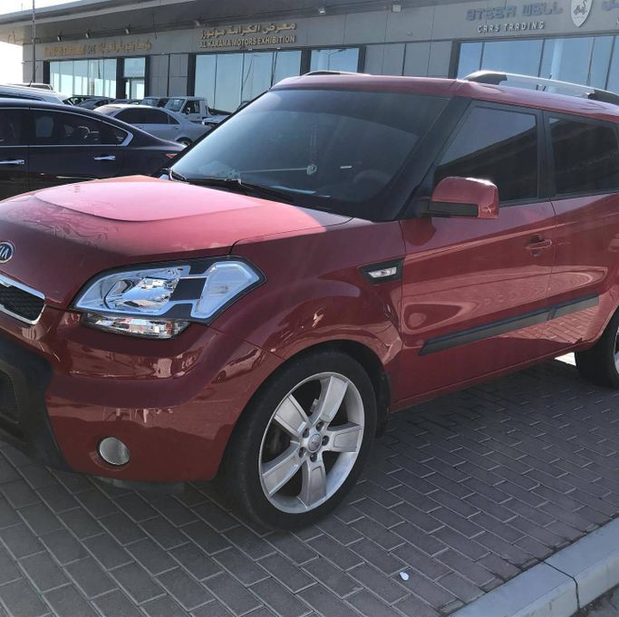 Used Kia Soul I Facelift, 1.6 l, 2012 in Abu Dhabi by Golden coast automobile showroom, Red color. GCC Specs | AUTO.AE