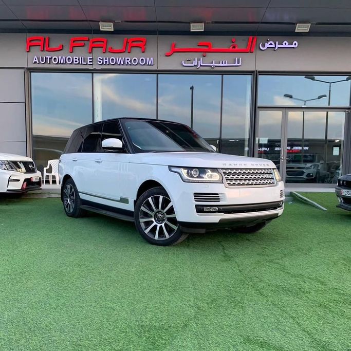 Used Land Rover Range Rover P510 IV, 5.0 l, 2013 in Abu Dhabi by Al Fajr Automobile showroom, White color. GCC Specs | AUTO.AE