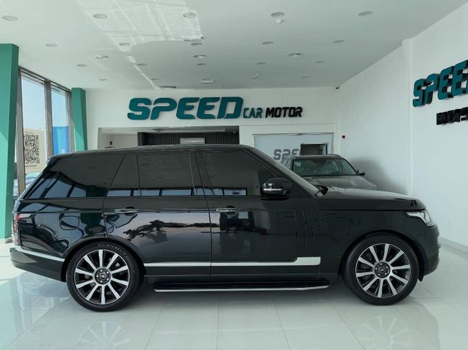 Подержанный Land Rover Range Rover P340 IV, 3.0 л, 2016 в Абу-Даби от Speed Car Motors Черный цвет.  | AUTO.AE
