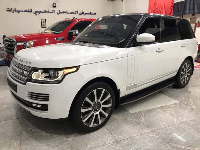 Used Land Rover Range Rover P375 IV, 5.0 l, 2015 in Abu Dhabi by Golden coast automobile showroom, White color. GCC Specs | AUTO.AE