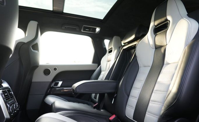 Used Land Rover Range Rover Sport SVR II Facelift, 5.0 l, 2017 in Abu Dhabi by Advantage Motors, Blue color. GCC Specs | AUTO.AE