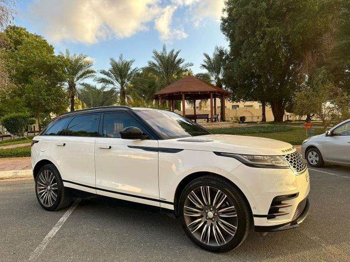 Used Land Rover Range Rover Velar P250 I, 2.0 l, 2019 in Abu Dhabi by Speed Car Motors, White color.  | AUTO.AE
