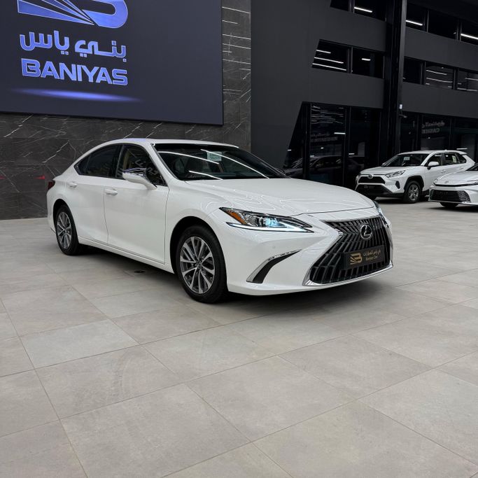 جديدة Lexus ES 350 فيس ليفت السابع, 3.5 l, 2025 في في الإمارات, أبوظبي من Baniyas Cars Abu Dhabi، اللون أبيض. أخرى | AUTO.AE | إعلان #276720