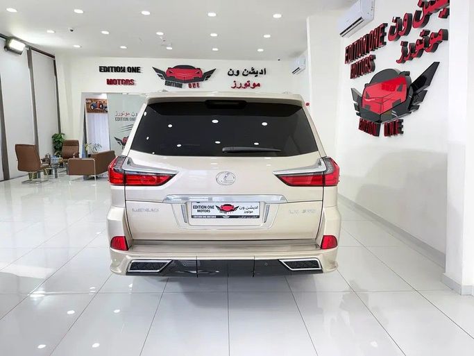 Used Lexus LX 570 III Facelift 2, 5.7 l, 2016 in Abu Dhabi by Edition One Motors, Golden color. GCC Specs | AUTO.AE
