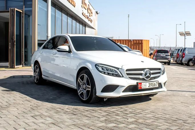 Used Mercedes-Benz C-Class 200 IV (W205) Facelift, 2.0 l, 2020 in Abu Dhabi by Crypto Stars Used Cars Trading, White color. Korean Specs | AUTO.AE
