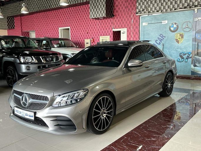 Used Mercedes-Benz C-Class 200 IV (W205) Facelift, 2.0 l, 2019 in Abu Dhabi by Speed Car Motors, Grey color. GCC Specs | AUTO.AE