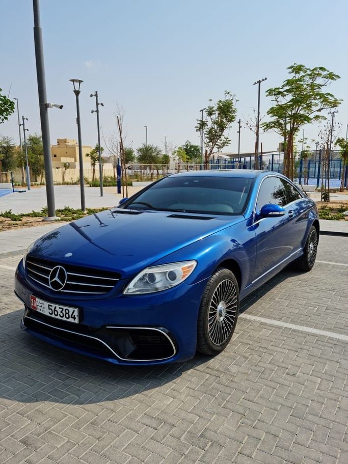 Подержанный Mercedes-Benz CL-Class 550 III (C216), 5.5 л, 2007 в Абу-Даби Тёмно-синий цвет. Американская | AUTO.AE