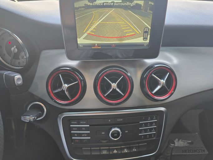 Used Mercedes-Benz CLA 180 I (C117, X117) Facelift, 1.6 l, 2016 in Abu Dhabi, White color. GCC Specs | AUTO.AE