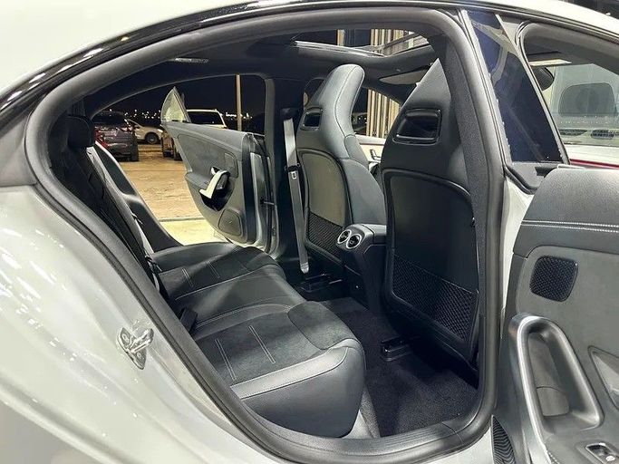 Новый Mercedes-Benz CLA 200 II (C118, X118) Рестайлинг, 1.3 л, 2026 в Абу-Даби от Al Ramz Motors Серый цвет. GCC | AUTO.AE