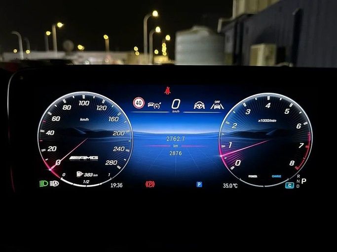 Подержанный Mercedes-Benz CLE AMG 450, 3.0 л, 2024 в Абу-Даби от Al Ramz Motors Черный цвет. GCC | AUTO.AE