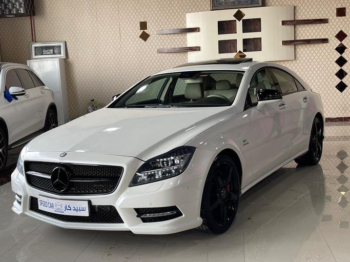 Used Mercedes-Benz CLS 500 II (C218) Facelift, 4.7 l, 2014 in Abu Dhabi by Speed Car Motors, White color. GCC Specs | AUTO.AE