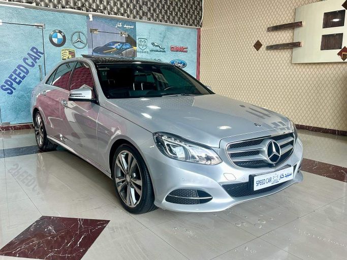 Used Mercedes-Benz E-Class 300 V (W213, S213, C238), 2.0 l, 2016 in Abu Dhabi by Speed Car Motors, Silver color.  | AUTO.AE