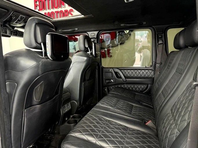 Подержанный Mercedes-Benz G-Class AMG 63 AMG I (W463) Рестайлинг 2, 5.5 л, 2015 в Абу-Даби от Edition One Motors Серый цвет. GCC | AUTO.AE