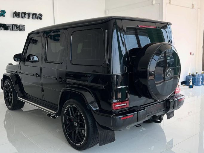 Подержанный Mercedes-Benz G-Class AMG 63 AMG II (W463), 4.0 л, 2020 в Абу-Даби от Speed Car Motors Черный цвет.  | AUTO.AE