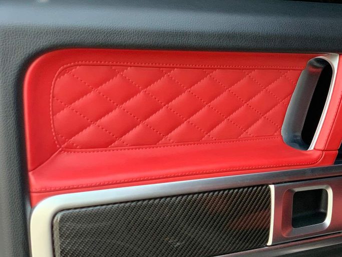 Used Mercedes-Benz G-Class 500 III (W463), 4.0 l, 2019 in Abu Dhabi by Al Fajr Automobile showroom, Black color. Other | AUTO.AE