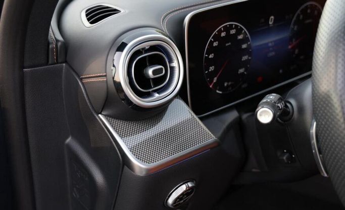 Used Mercedes-Benz GLC 200 II (X254), 2.0 l, 2024 in Abu Dhabi by Advantage Motors, Navy Blue color. GCC Specs | AUTO.AE