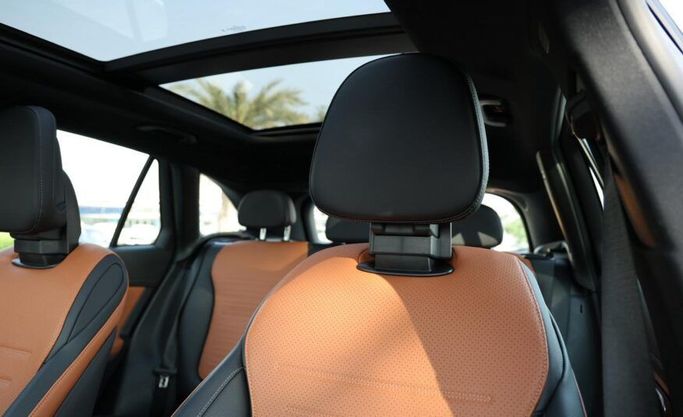 Used Mercedes-Benz GLC 200 II (X254), 2.0 l, 2024 in Abu Dhabi by Advantage Motors, Navy Blue color. GCC Specs | AUTO.AE